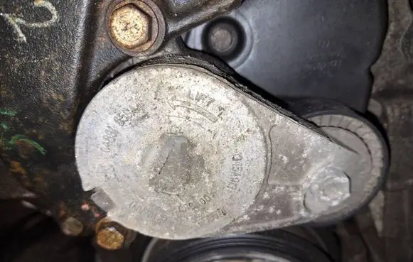 Dodge Journey Generator/alternator belt tensioner 04891659aa