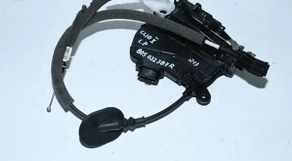 Renault Clio V Front door lock 805032387R