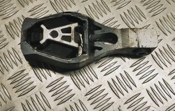 Peugeot 308 Engine mount bracket 9805734780
