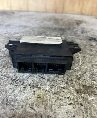Volvo XC70 Parking PDC control unit/module 30682628 30682627