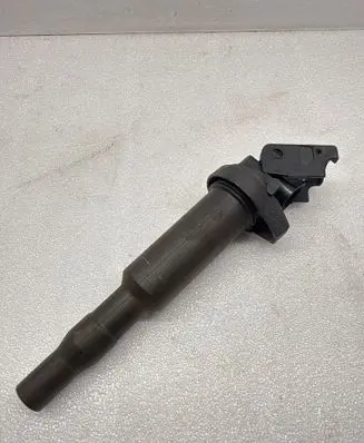 High voltage ignition coil
