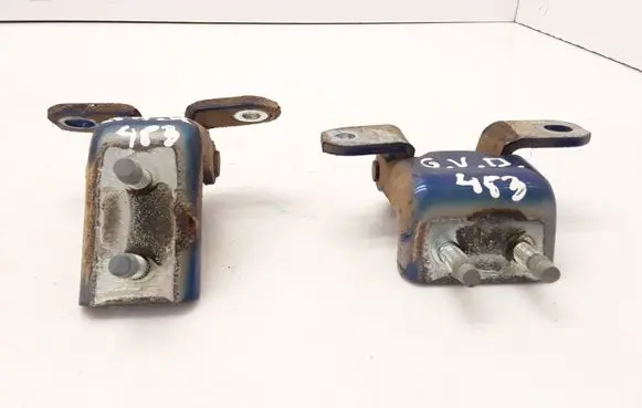 Suzuki Swift I Rear door hinge set 
