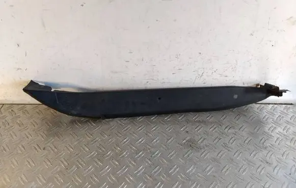 Porsche Macan (95B) Fender end trim 95B854777B