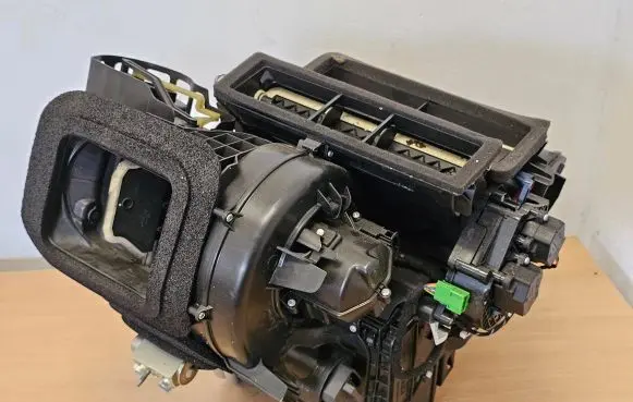 Volvo S60 Interior heater climate box assembly P31332320