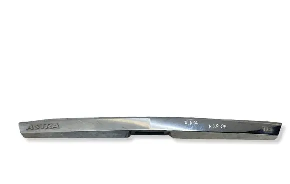 Opel Astra H Trunk door license plate light bar 461088395 3716C 13266475