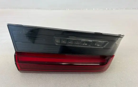 BMW 3 G20 G21 Tailgate rear/tail lights 7420453 H85A3BC9308 63217420453