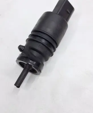 Mercedes-Benz ML W163 Windscreen/windshield washer pump PA66BGF30