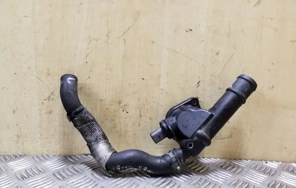 Volkswagen Touran I Engine coolant pipe/hose 03G121132B 3C0121157AA