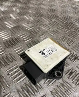 BMW 5 E60 E61 ESP acceleration yaw rate sensor 6768680 0265005615 3001844