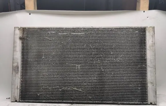 Coolant radiator