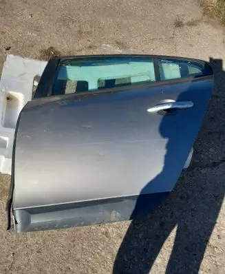 Renault Fluence Rear door 821009100R