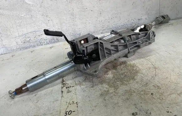 Mercedes-Benz CLA C117 X117 W117 Steering column universal joint A2464608801