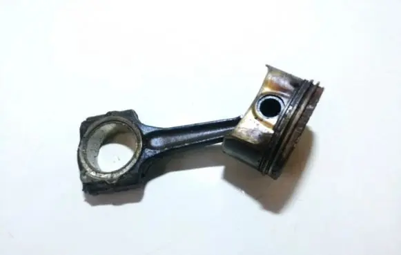 Peugeot 406 Piston with connecting rod