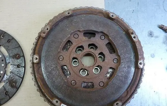 Renault Captur Dual mass flywheel 123100461RKG