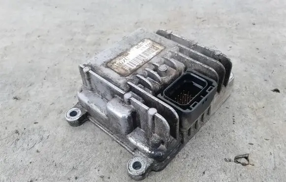 Opel Corsa C Fuel injection pump control unit/module 897189136016267710