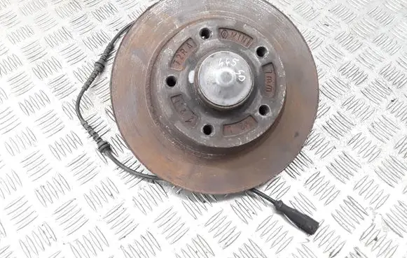 Renault Megane III Rear wheel hub spindle/knuckle 479000010R