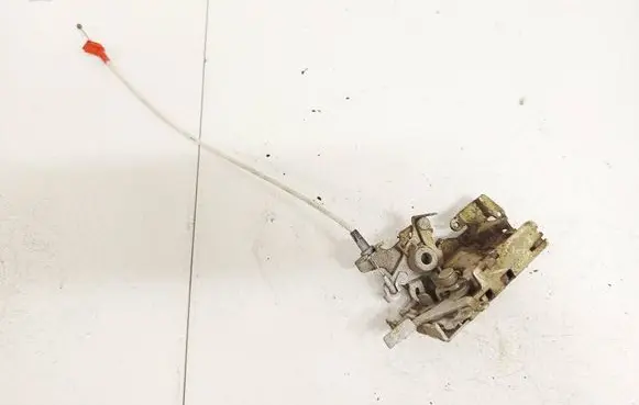 Mercedes-Benz Sprinter W901 W902 W903 W904 Front door lock 