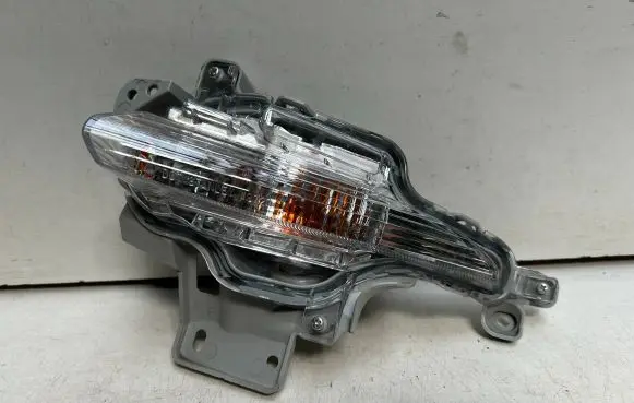 Mazda 5 Front fender indicator light K2442