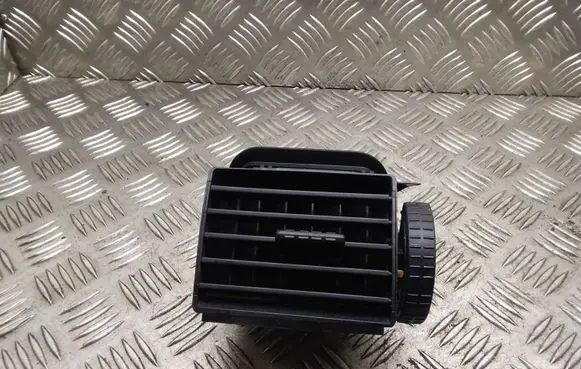 Volkswagen Transporter - Caravelle T5 Dashboard side air vent grill/cover trim 7H1819203C
