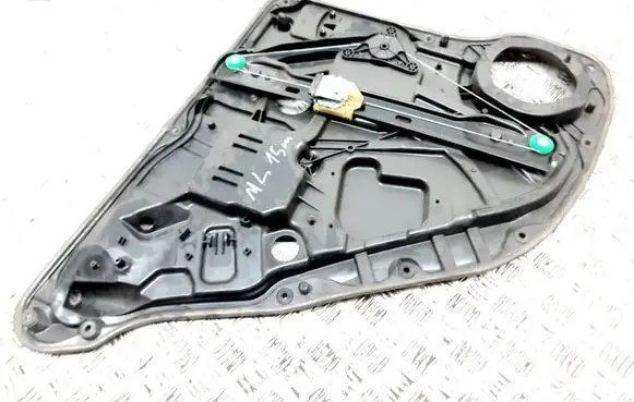 Mercedes-Benz ML W166 Rear window lifting mechanism without motor A1667300279