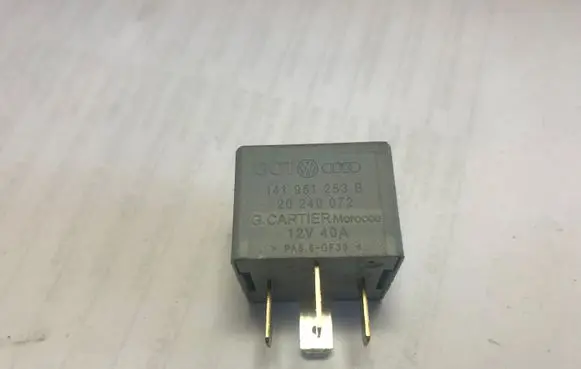 Skoda Fabia Mk2 (5J) Other relay 141951253B