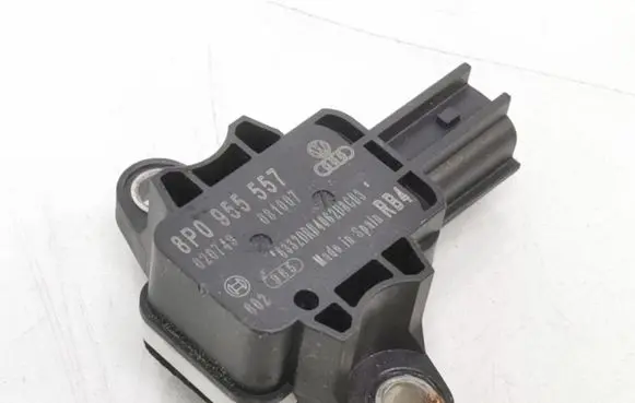 Audi A3 S3 8P Airbag deployment crash/impact sensor 8P0955557