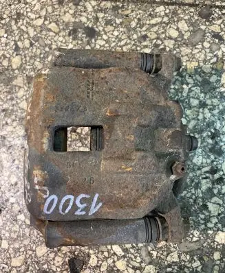 Honda Civic Front brake caliper