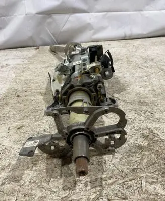BMW 5 E60 E61 Steering wheel axle set 6780879