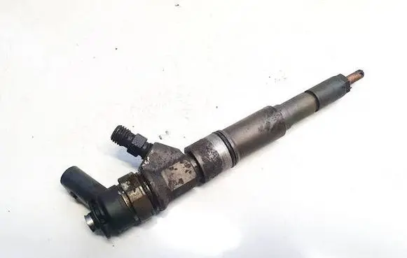 BMW X3 E83 Fuel injector 0445110216 8Z823E4