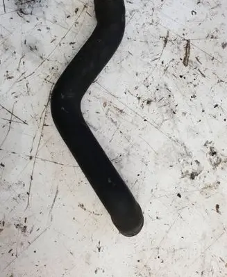 Volvo XC90 Engine coolant pipe/hose 30680748