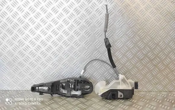 Opel Mokka B Front door lock PSA444423 4412L2360L4