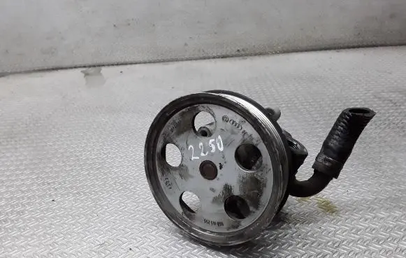 Audi A4 S4 B6 8E 8H Power steering pump 06B145255