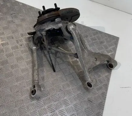 Infiniti Q50 Rear wheel hub spindle/knuckle