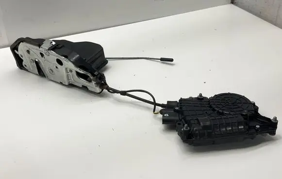 BMW 7 F01 F02 F03 F04 Rear door soft close latching motor 4154309800 7185688