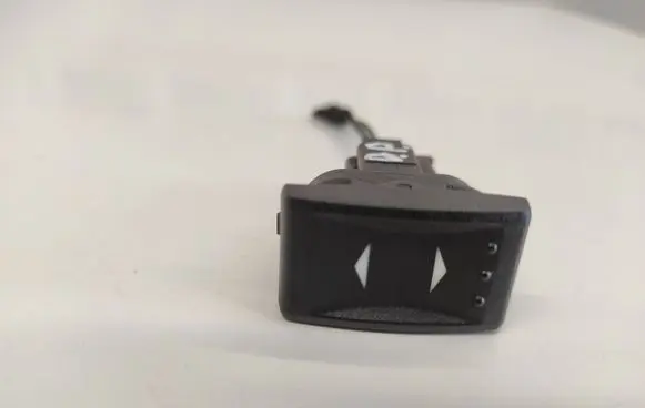 Ford Mondeo Mk III Electric window control switch 1S7T14529AB