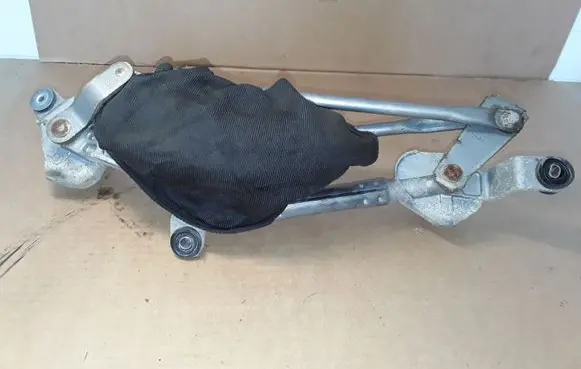 Fiat Sedici Front wiper linkage NOCODE