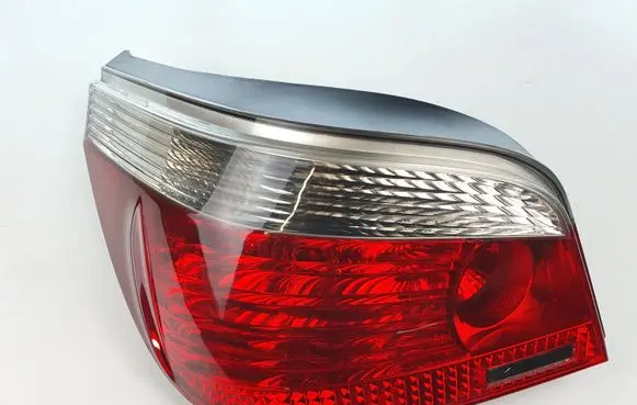 BMW 5 E60 E61 Rear/tail lights 6910767