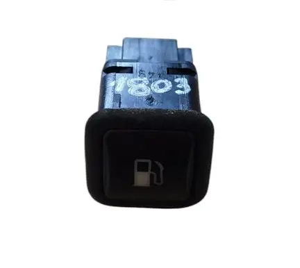 Skoda Fabia Mk1 (6Y) Fuel tank opening switch 3B0959833A