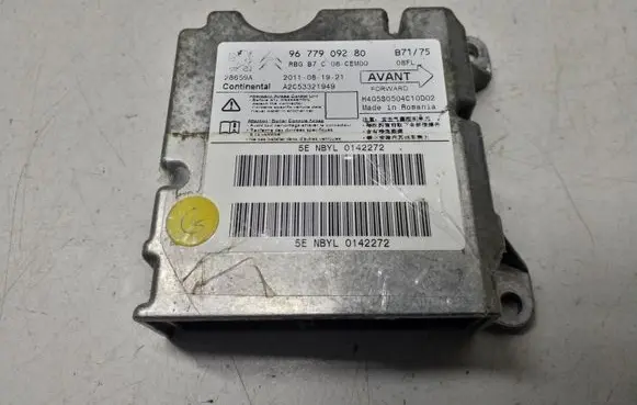 Citroen DS4 Airbag control unit/module 9677909280