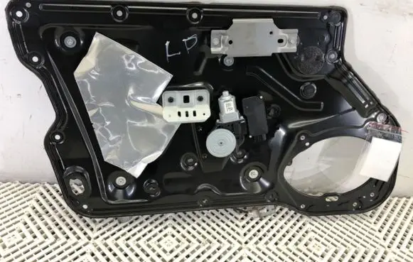 Infiniti Q70 Y51 Front door window regulator with motor 807511ML0C