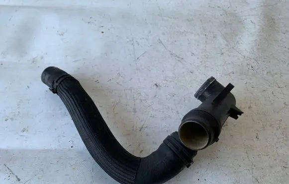 Jaguar F-Pace Engine coolant pipe/hose G4D38A544AA