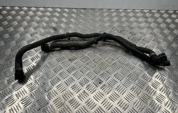 BMW 3 E92 E93 Engine coolant pipe/hose 9124076 64219124076