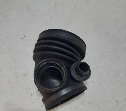 BMW 7 E38 Air intake hose/pipe 1740931