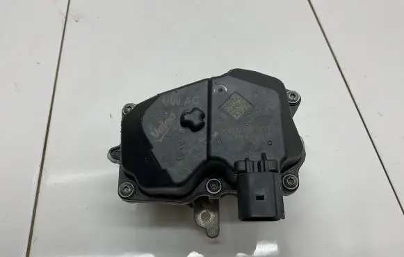 Audi A6 S6 C7 4G EGR valve 05L131501A