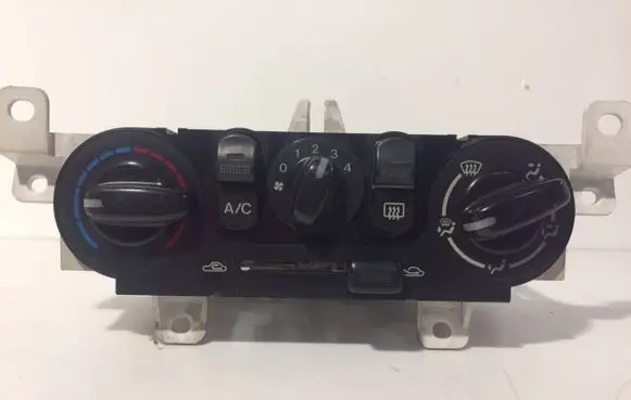 Mazda 323 Climate control unit