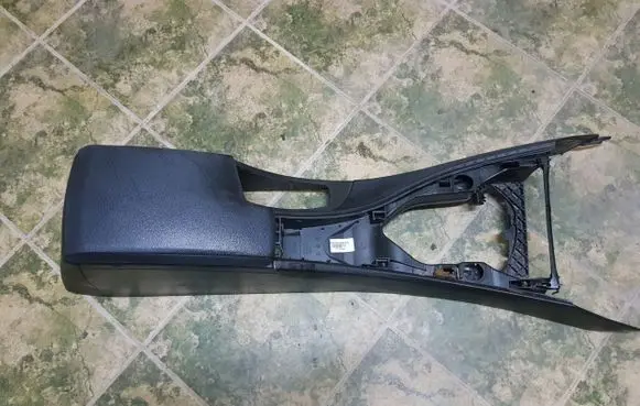 BMW 3 E90 E91 Center console 7075357