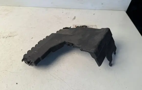 Peugeot 508 RXH Fuse box cover 9666817180