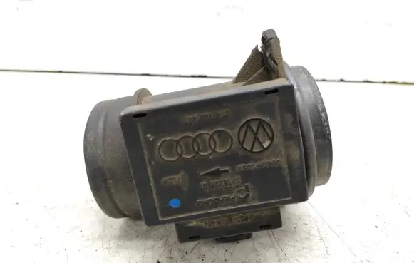 Audi A4 S4 B5 8D Mass air flow meter 074906461 71822101