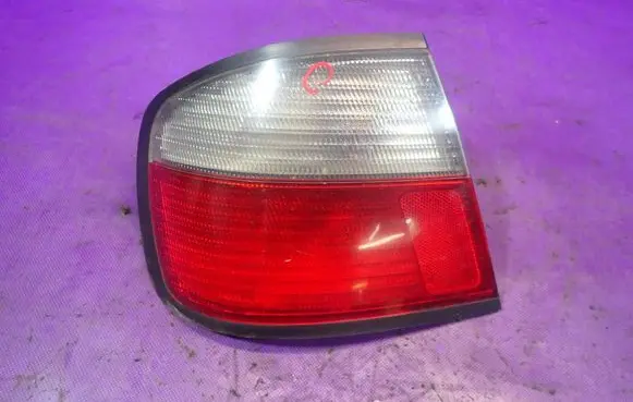 Nissan Primera Rear/tail lights 23080102