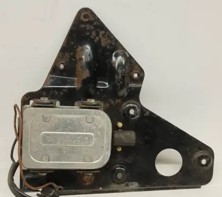 Mercedes-Benz 250 280 W108 Sunroof motor/actuator 0132001008 0008201142 0008201042
